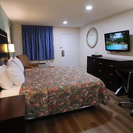 Royal Inn Cochran エクステリア 写真